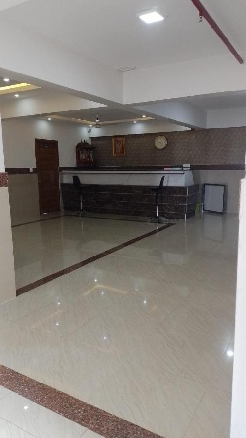 Dwarka Lodging & Boarding Mulki 외부 사진