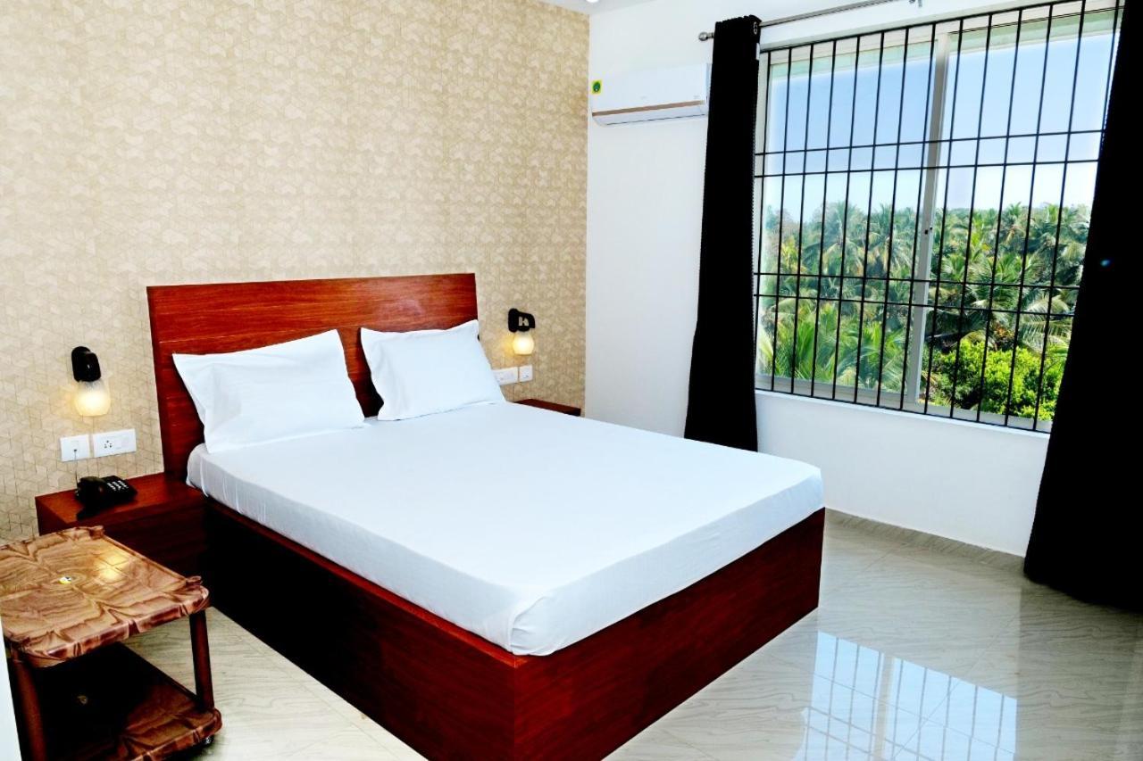 Dwarka Lodging & Boarding Mulki 외부 사진